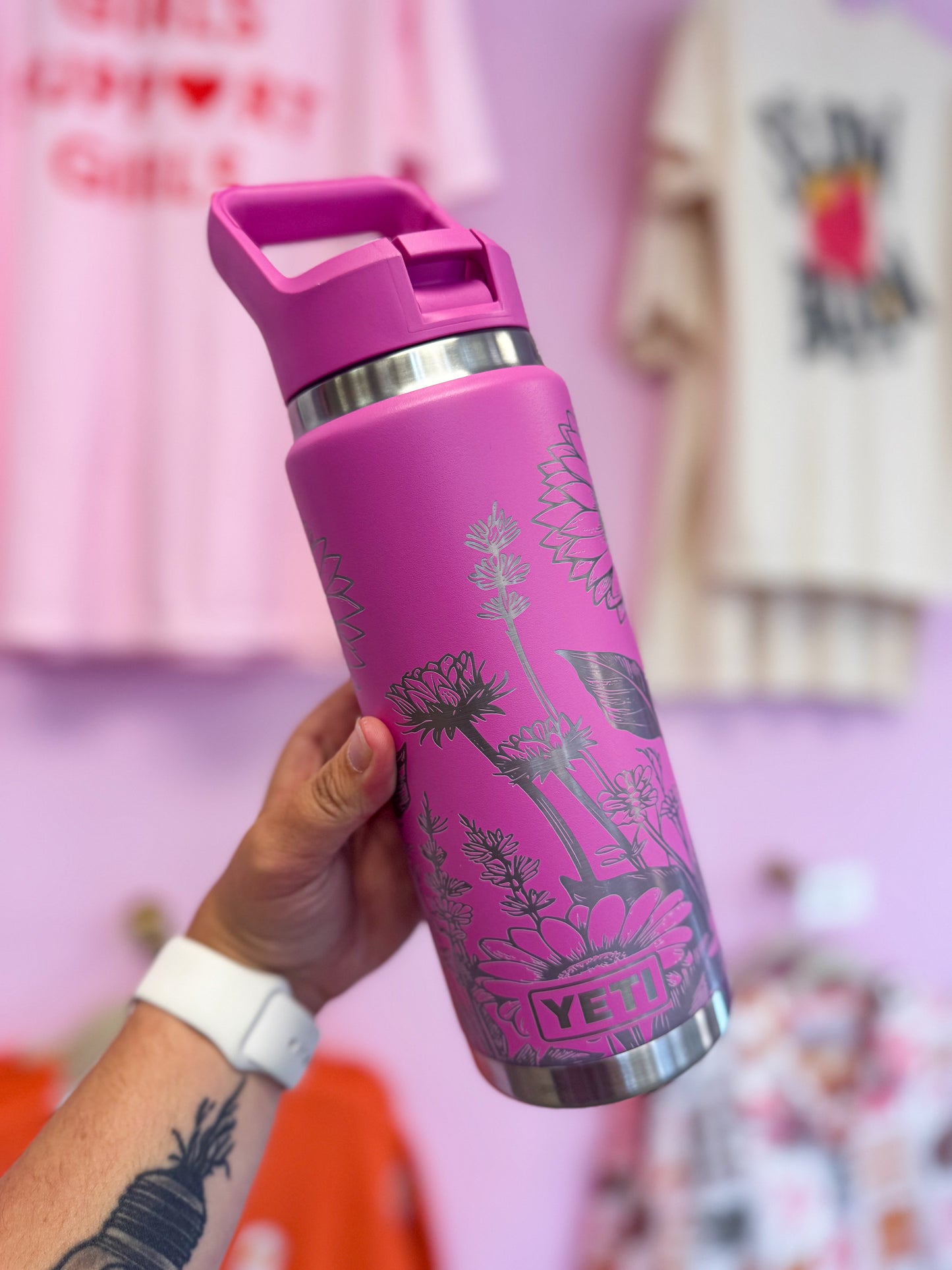 Pink Flowers 26oz Tumbler