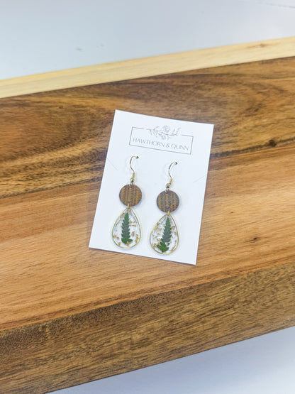 Two Teired Texture Resin Dangle Earrings