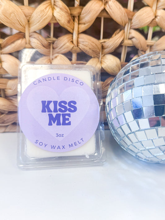 Kiss Me Candle Candle